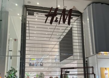 H&M polycarbonate Polycarbonate Shutters in London